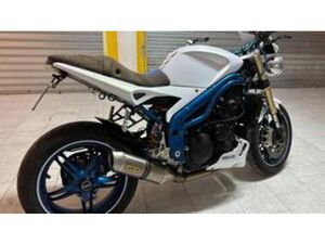 SPEED TRIPLE 1050 (2005 - 11)