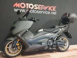 YAMAHA TMAX 560 TECHMAX GRIGIO