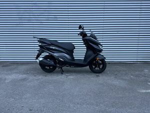 SUZUKI BURGMAN 125 2024 125 CM3 | SCOOTER | 3 300 KM | NOIR | 64100 BAYONNE