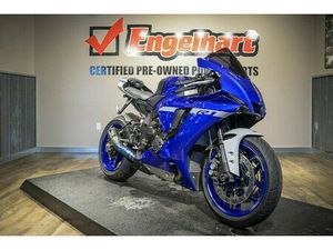 2021 YAMAHA YZF-R1