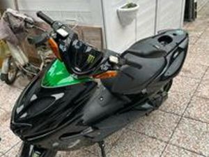 SCOOTER YAMAHA AEROX 2T