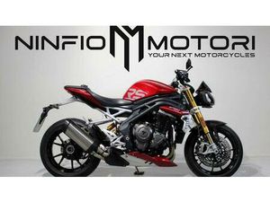 VENDO TRIUMPH SPEED TRIPLE 1200 RS (2021 - 24) USATA A TORRE DEL GRECO (CODICE 9840625) - MOTO.IT