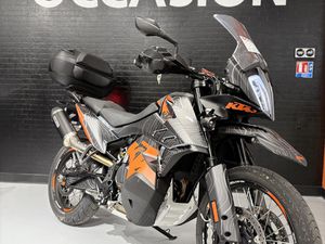 KTM 890 ADVENTURE OPÉ BLACK FRIDAY