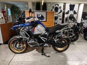 BMW PREMIUM SELECTION 3 ANS !