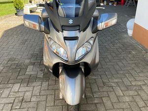 SUZUKI BURGMANN, 650 CCM ,
