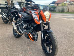 KTM DUKE 125 ABS