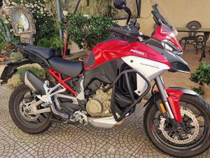 DUCATI MULTISTRADA V4 S TRAVEL E RADAR ROSSO