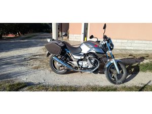 MOTO GUZZI BREVA 750 ANNO 2003 KM 67350