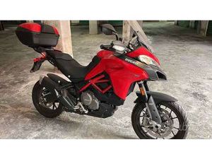 DUCATI MULTISTRADA V2 RED ROSSO