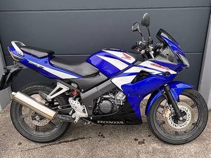 HONDA CBR 125 R CANTON BERNE -