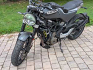 HUSQVARNA SVARTPILEN 401