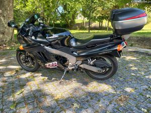 YAMAHA XT350 (ISENTA DE IMPOSTO + SEGURO 19/ANO)