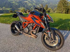 KTM 1290 SUPER DUKE R QUIKSCHIFTER+ ORANGE