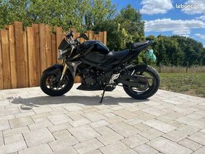VENTE MOTO - GSR 750