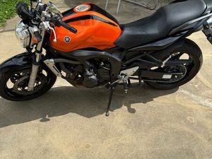 MOTO FZ6 YAMAHA FAZER 600