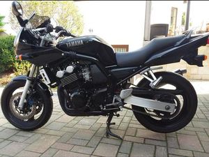 MOTORRAD YAMAHA FAZER FZS600
