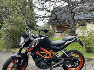 KTM 390 DUKE SCHWARZ