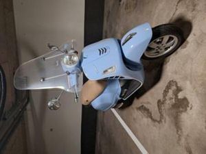 VESPA MOTORSCOOTER 250 IE — SCOOTERS | VESPA — MARKTPLAATS