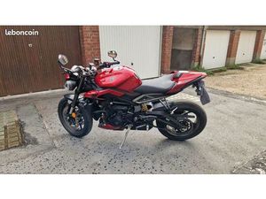 STREET TRIPLE RS 2025 - RED CARNIVAL