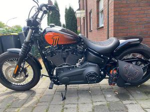 HARLEY DAVIDSON STREET BOB 114
