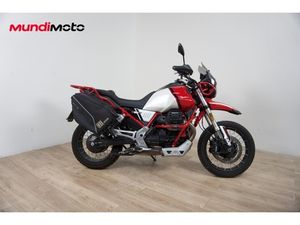 MOTO GUZZI V85 TT EVOCATIVE GRAPHICS