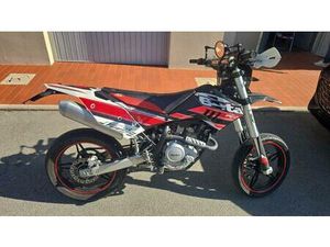 VENDO BETAMOTOR RR 125 4T MOTARD LC (2010 - 17) USATA A CASTIGLION FIORENTINO (CODICE 9841145) - MOTO.IT