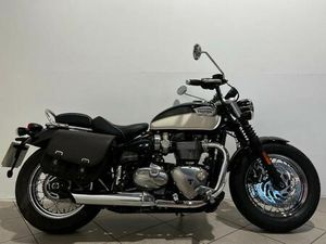 TRIUMPH SPEEDMASTER 1200