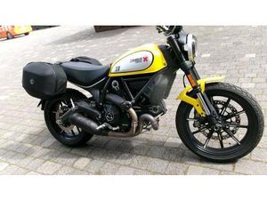 DUCATI SCRAMBLER 800 ICON *SERVICE VOR 100KM*ZUBEHÖR*