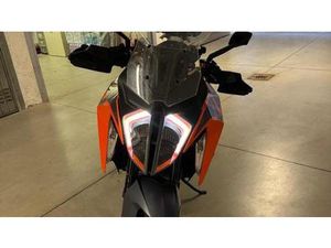 VENDO KTM 1290 SUPER DUKE GT (2022 - 25) USATA A JESI (CODICE 9841141) - MOTO.IT