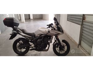VENDITA MOTO YAMAHA FAZER