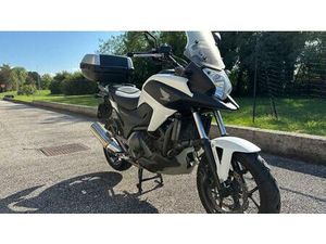 VENDO HONDA NC700X DCT ABS (2011 - 13) USATA A TREVIGNANO (CODICE 9840996) - MOTO.IT