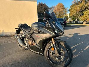 HONDA CBR500R A2 TAUGLICH 2000KM TÜV NEU ERSTZULASSUNG 03/2023.