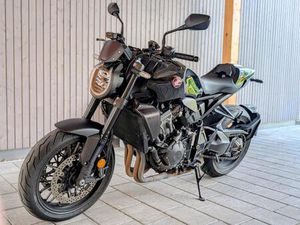 HONDA CB1000R | BLACK EDITION | SCHECKHEFT | 1. HAND