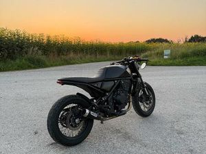 BRIXTON CROSSFIRE 500 X CUSTOM