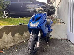 YAMAHA AEROX MIT VIELEN ERSATZTEILEN CANTON ZURICH -