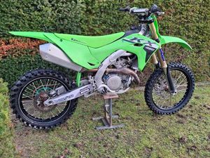 ② KAWASAKI KX450 KXF