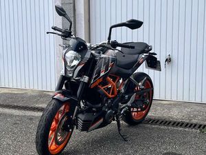 KTM 390 DUKE