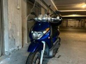 PIAGGIO BEVERLY 200 - 2001