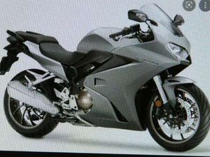 HONDA VFR 800 F ABS MOTOR IS NIEUW