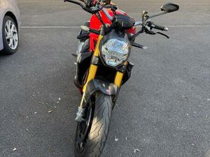 DUCATI MONSTER 1200 S