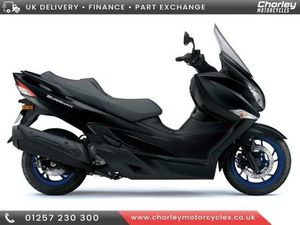 SUZUKI BURGMAN 400 **SAVING £600 + £976 COMMUTER PACK**