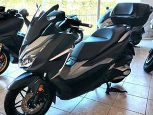 HONDA FORZA 350 DE LUX