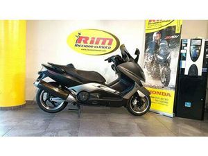 VENDO YAMAHA T-MAX 500 BLACK MAX (2006 - 07) USATA A RICCIONE (CODICE 9841516) - MOTO.IT