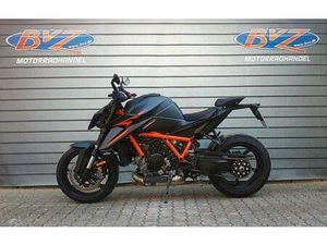 KTM 1390 SUPER DUKE R EVO TECH PAC