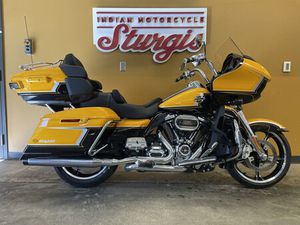 2022 CVO® ROAD GLIDE® LIMITED