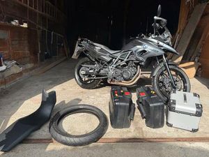 BMW 700 GS, LEISTUNGSREDUZIERT, WERKSTIEFERLEGUNG, KOFFER, TANKR.