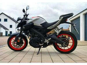 YAMAHA MT-125