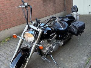 YAMAHA XV1600 WILDSTAR