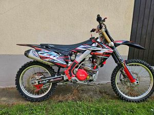 HONDA CRF 250 R