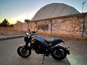 MOTO BENELLI LEONCINO 250 CC